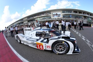 003 - Porsche 919 Hybrid on first position