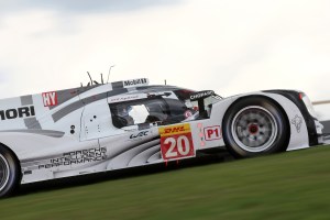 007 - Porsche 919 Hybrid in the race